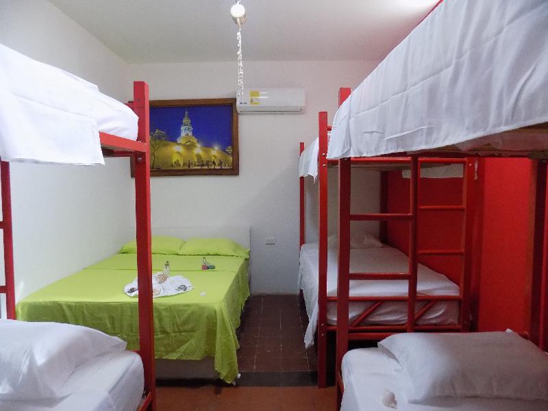 Hostal Caracoles Cartagena ภายนอก รูปภาพ