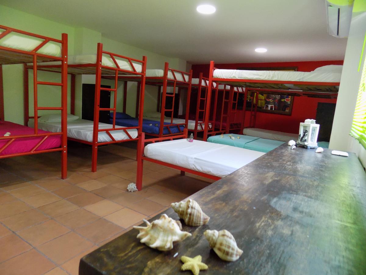 Hostal Caracoles Cartagena ภายนอก รูปภาพ